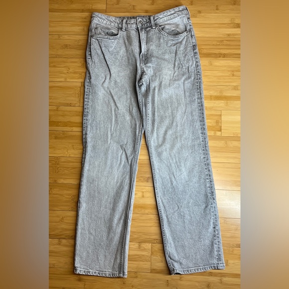 H&M women’s Classic Denim Gray 5-pocket Mid Rise Mom Jeans|Sz:US:6 EU:38 - Picture 6 of 15